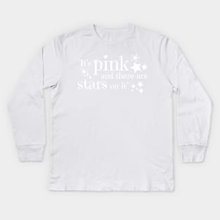 It's pink and there are stars on it Kids Long Sleeve T-Shirt